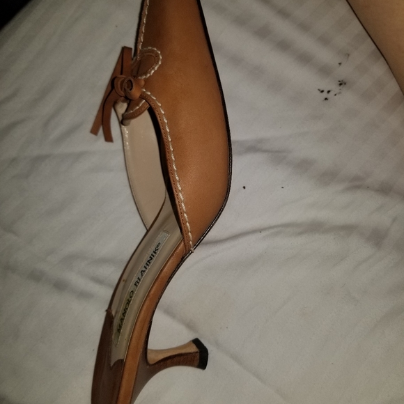 Shoes - Picture 2 of 7